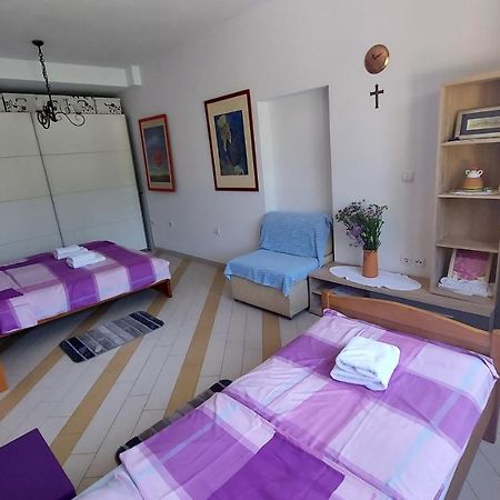 Apartments Cezar Vinkuran Εξωτερικό φωτογραφία